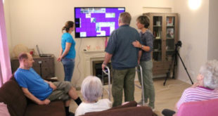 Senioren testen VR-Spiele